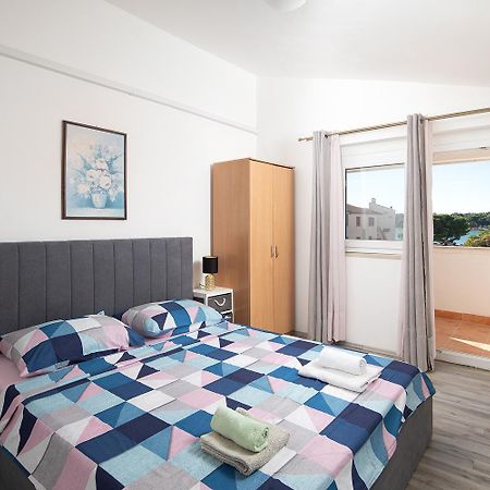 Apartment Majer 2 메덜린 외부 사진