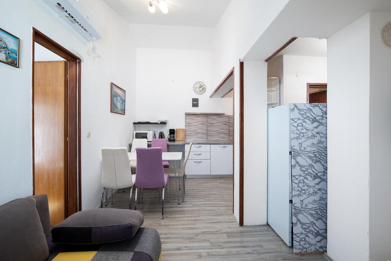 Apartment Majer 2 메덜린 외부 사진