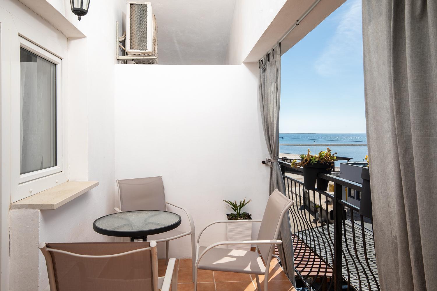 Apartment Majer 2 메덜린 외부 사진