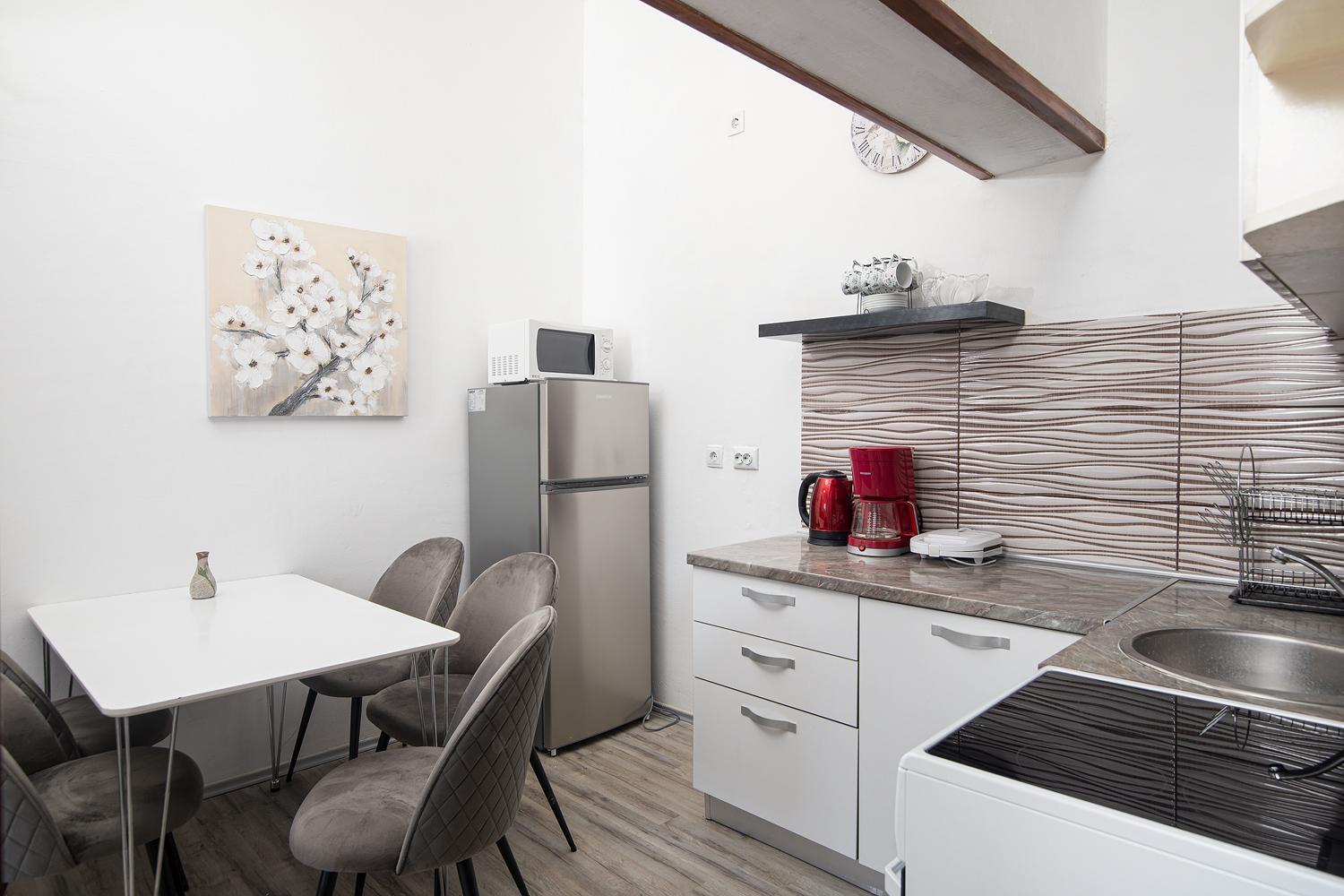Apartment Majer 2 메덜린 외부 사진