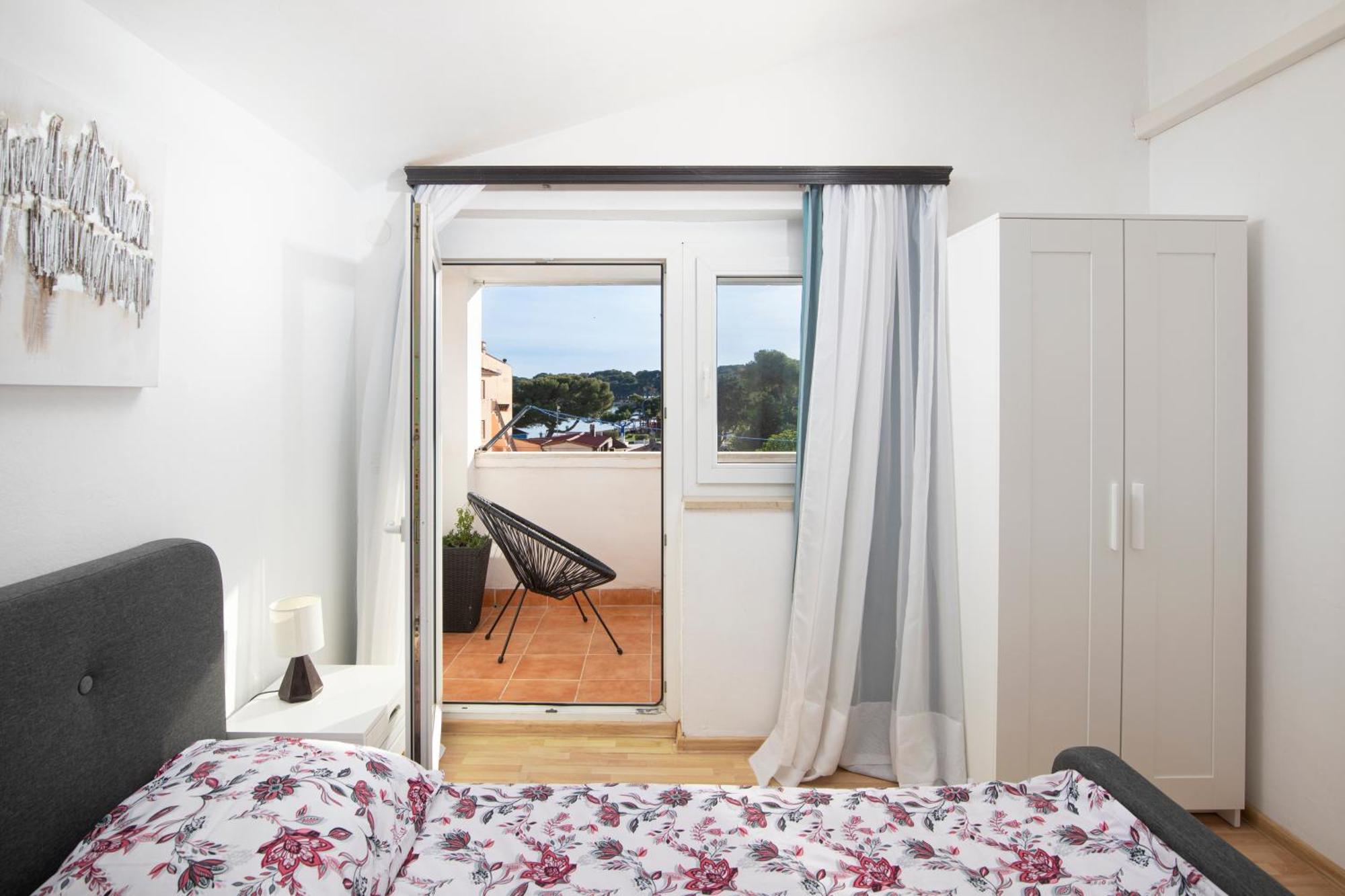 Apartment Majer 2 메덜린 외부 사진